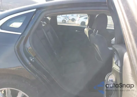 2020 Chevrolet Malibu Fwd Lt из США, поврежденный, VIN 1G1ZD5ST5LF051844